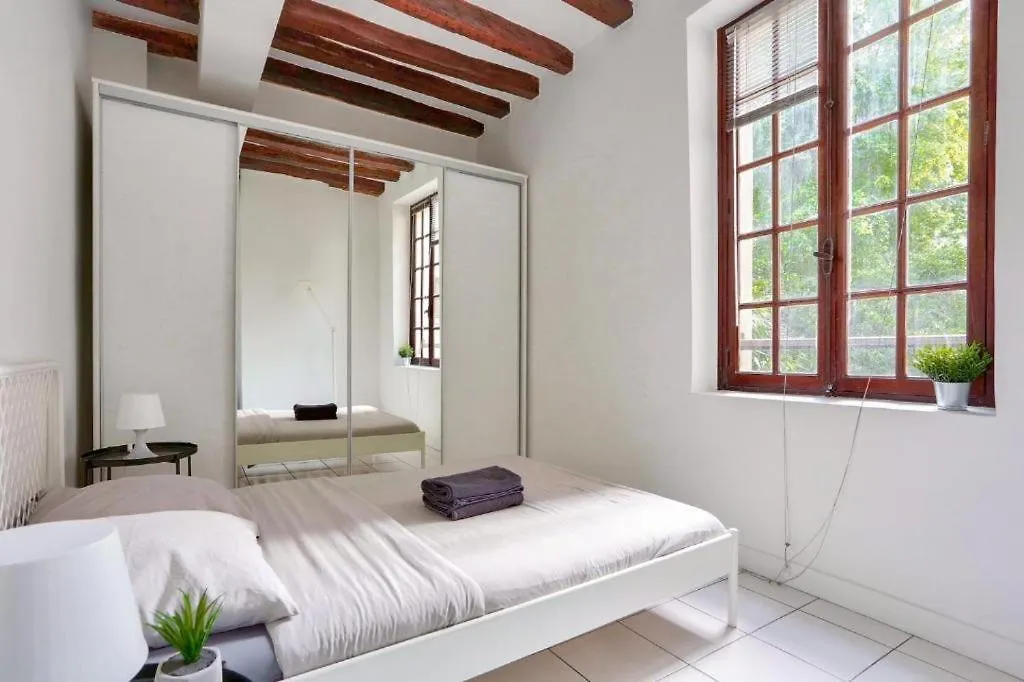 Appartement Neuf Quartier Emily In Paris France