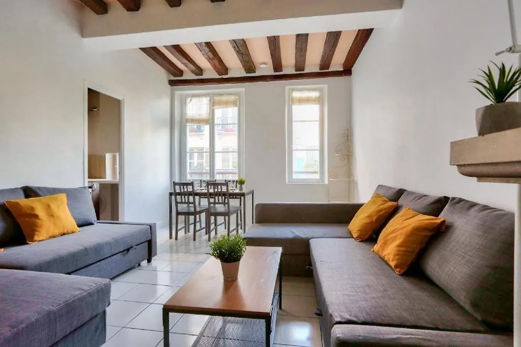Appartement Neuf Quartier Emily In Paris Apartment